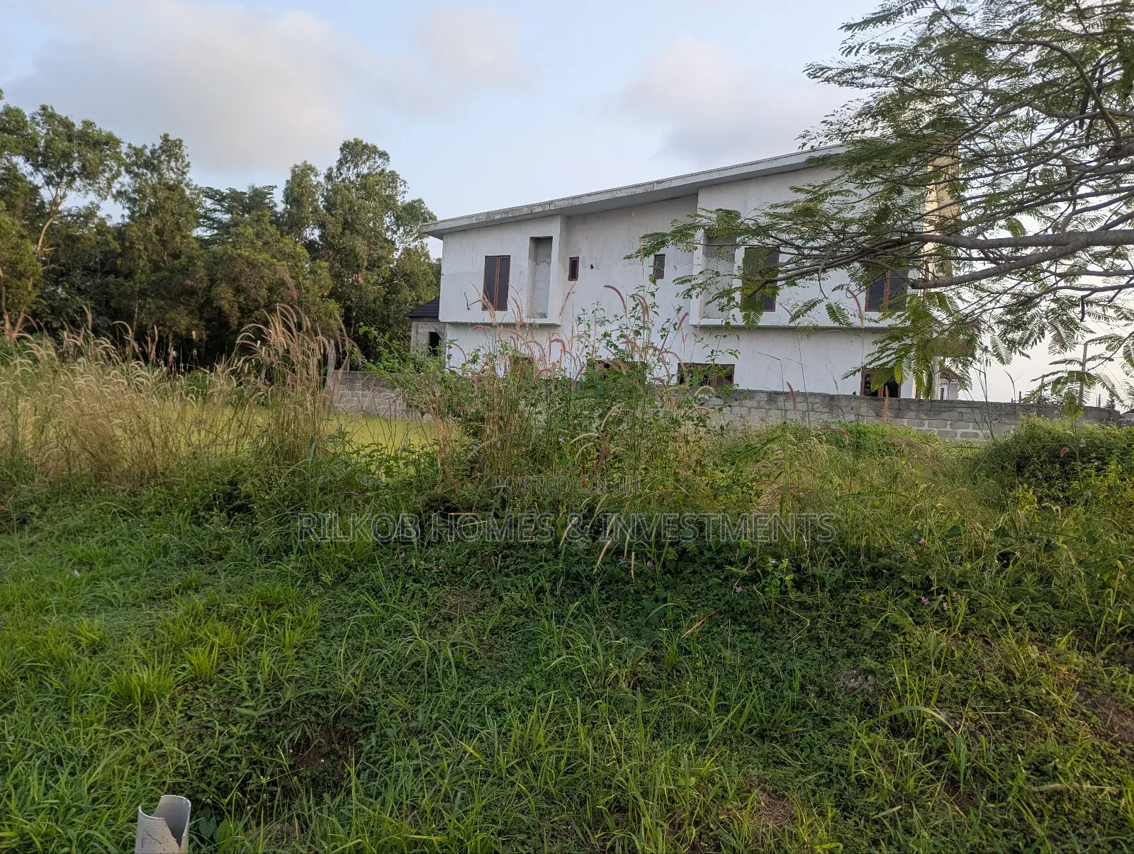 550sqm Plot of Land Behind Shoprite, Ajah. in Sangotedo
