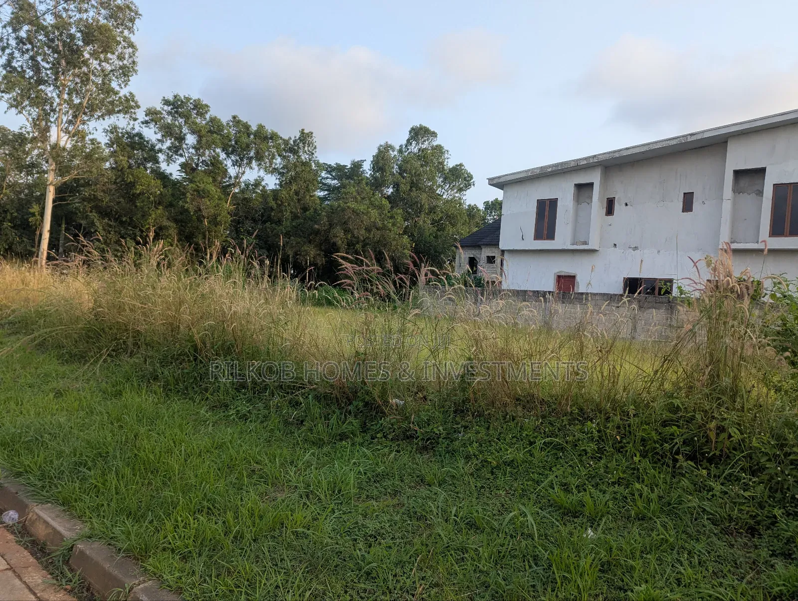 550sqm Plot of Land Behind Shoprite, Ajah. in Sangotedo