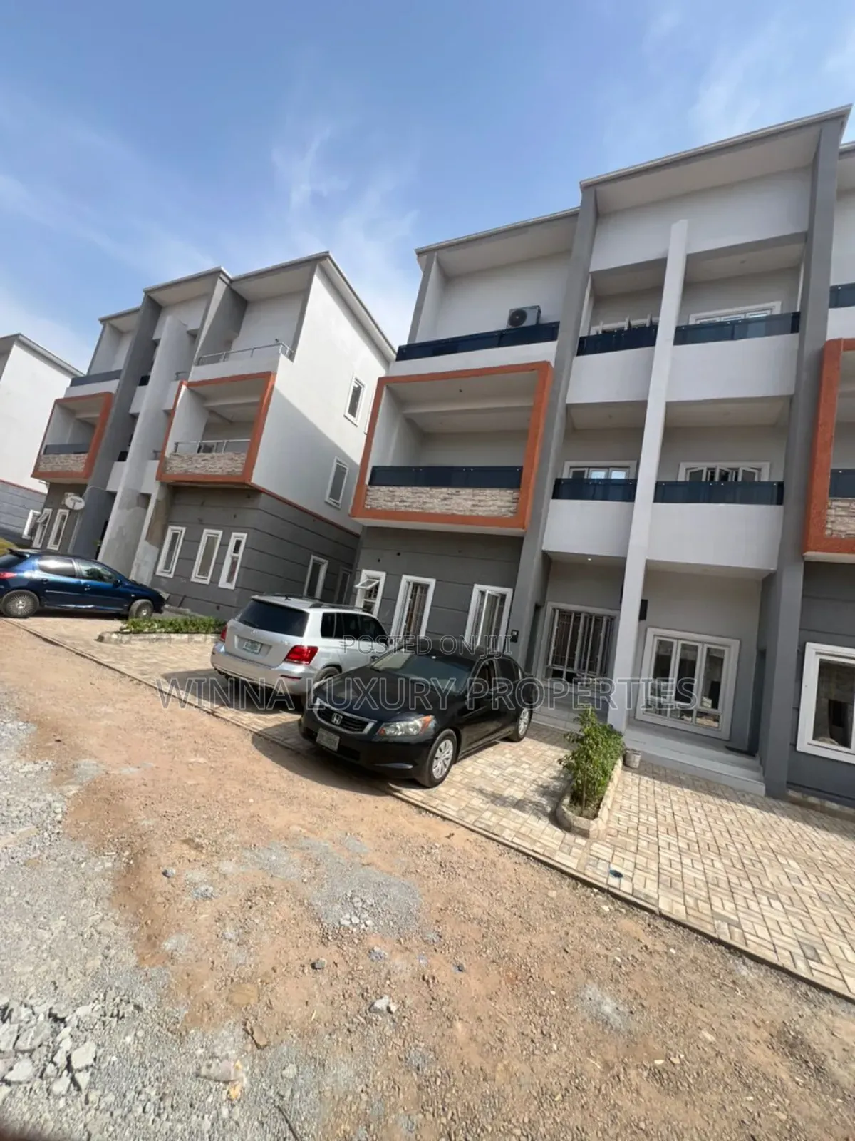 4bdrm Townhouse/Terrace in Opposite Game, Kaura for sale in Kaura
