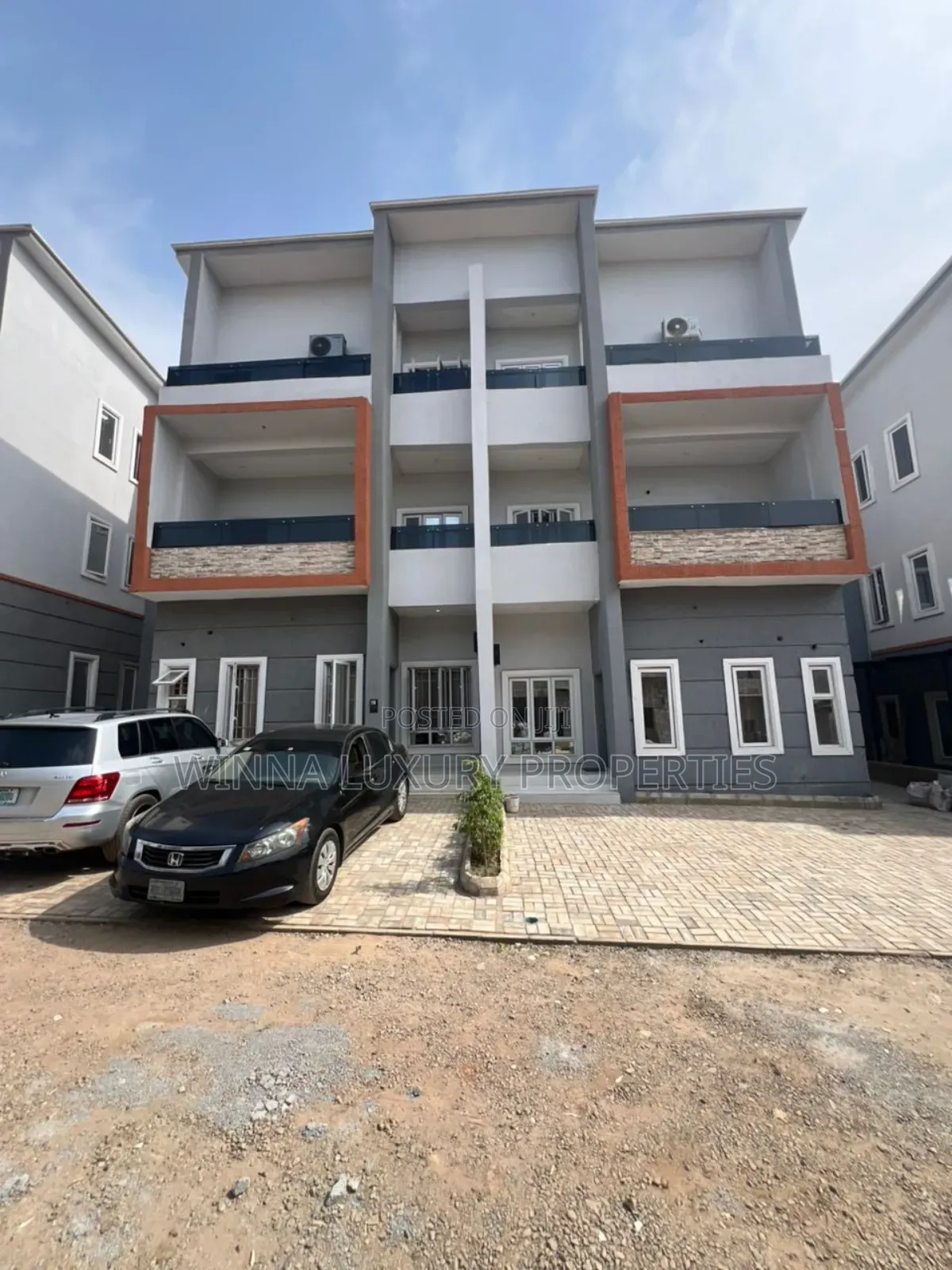 4bdrm Townhouse/Terrace in Opposite Game, Kaura for sale in Kaura