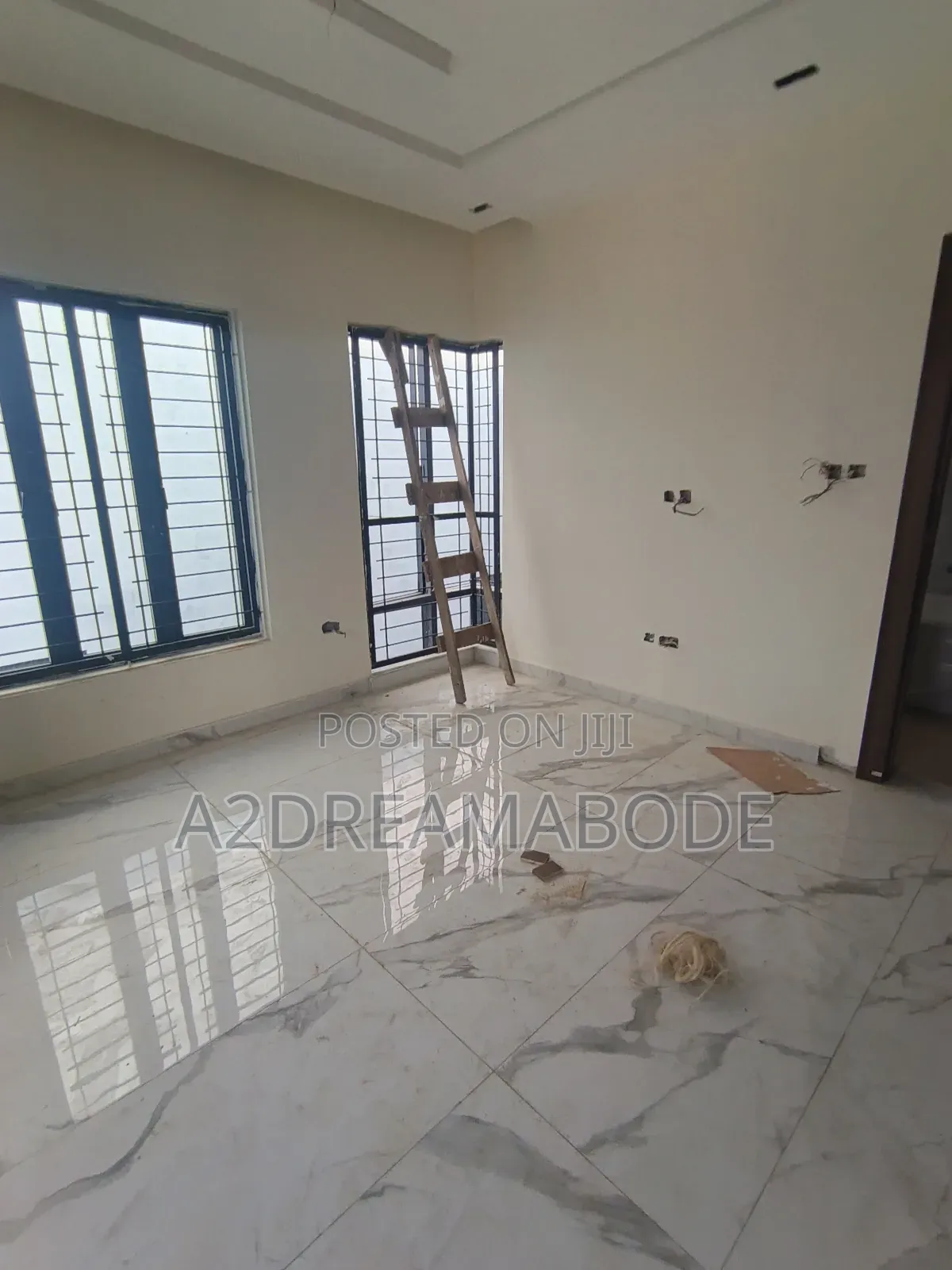 4bdrm Duplex in Omole Phase 2 for rent in Omole Phase 2