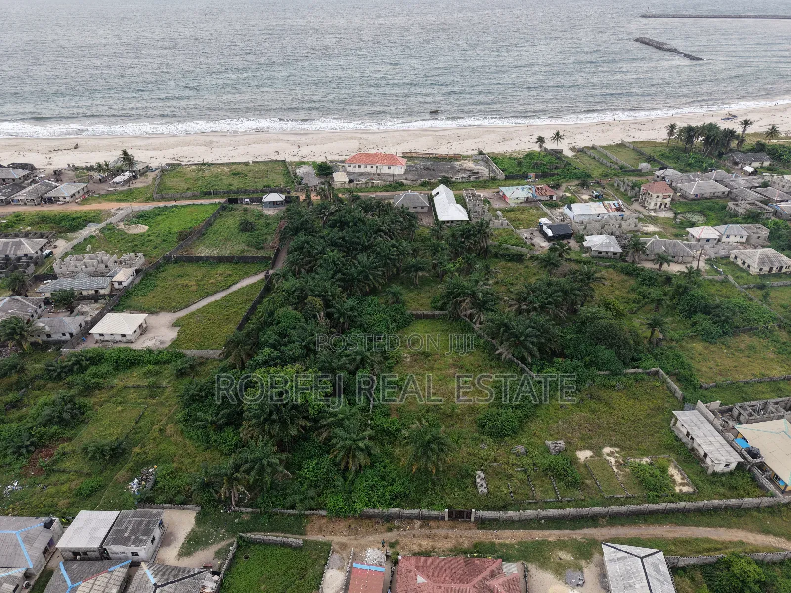 Cash on the Lekki Gold Mine! in Eleko