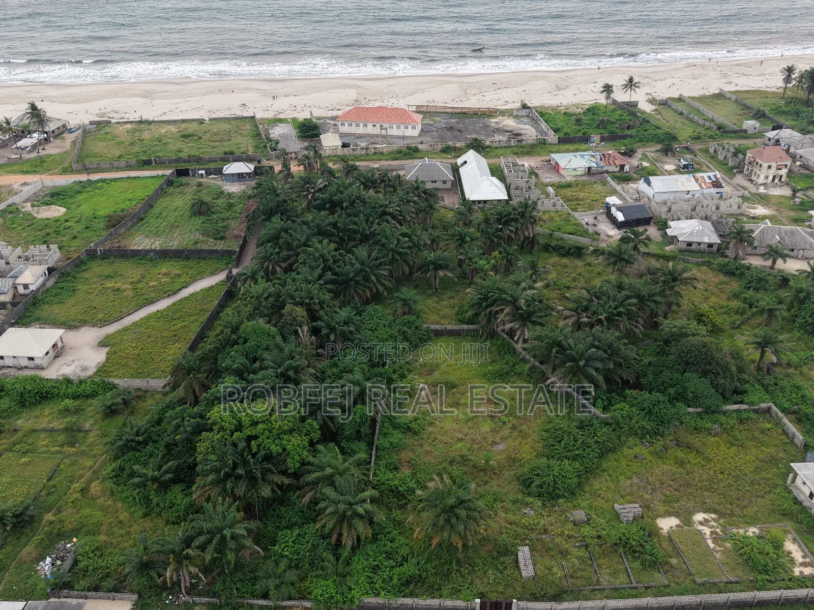 Cash on the Lekki Gold Mine! in Eleko