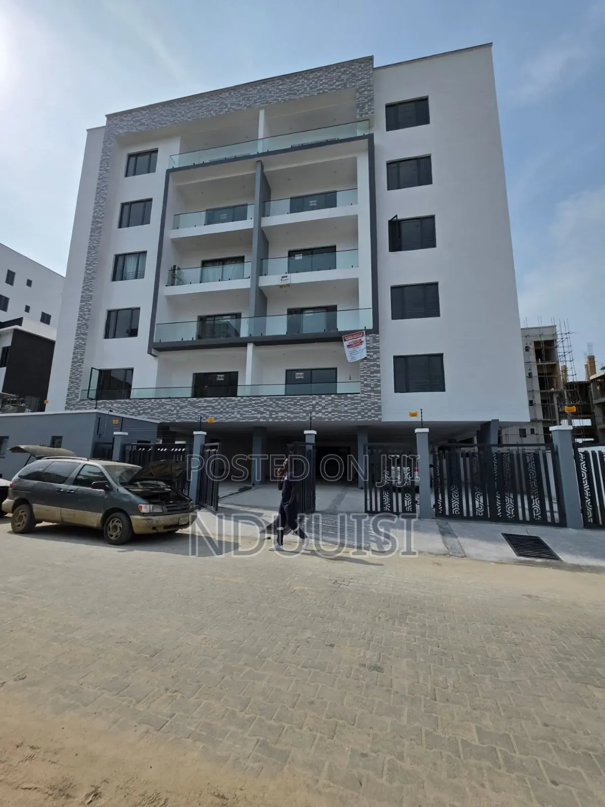 2bdrm Apartment in Lekki Phase 1 for sale in Lekki Phase 1