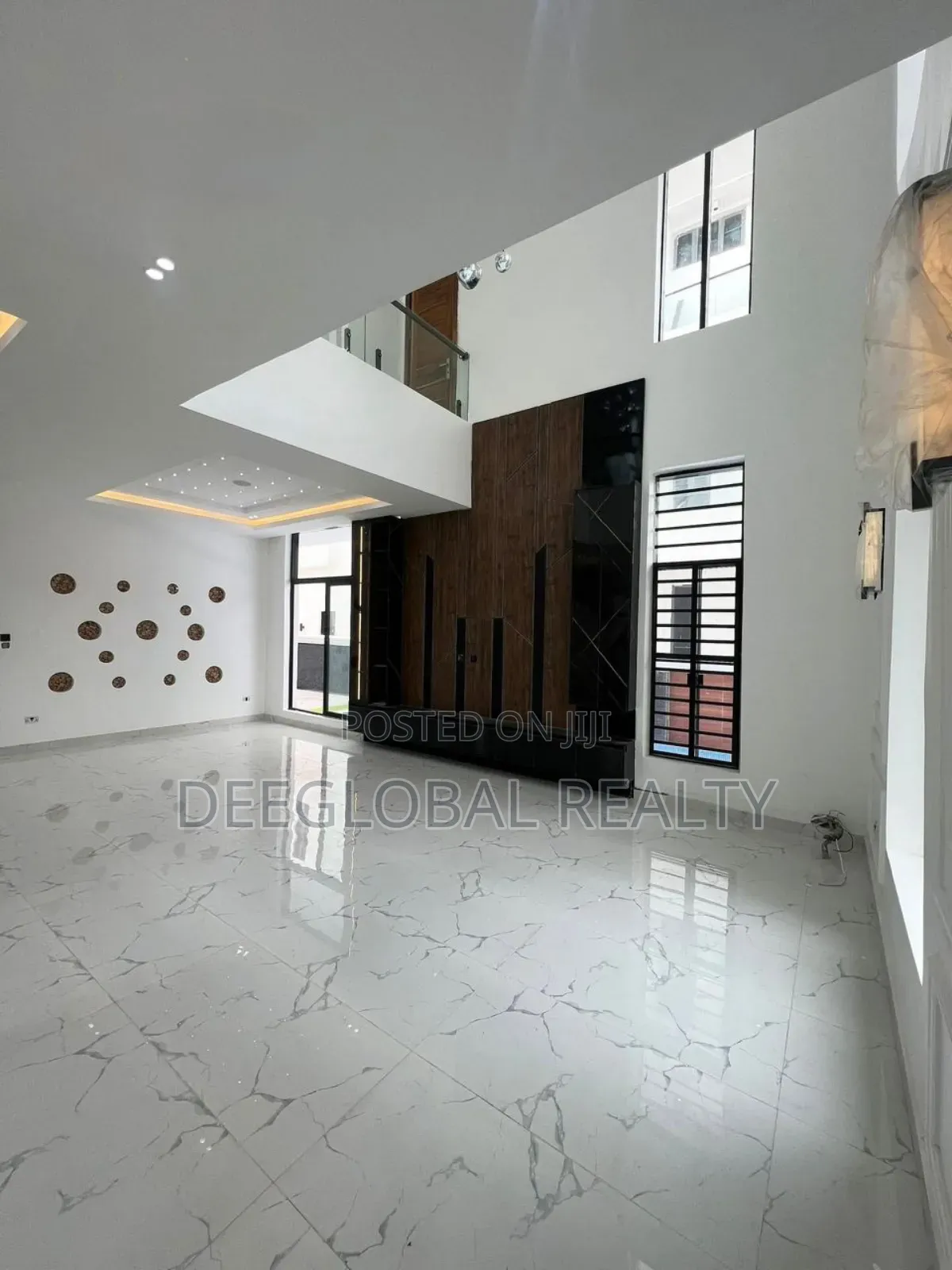 5bdrm Duplex in Lekki County Estate, Ikota for sale in Ikota