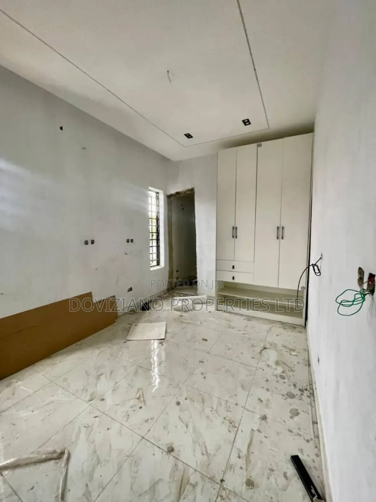 4bdrm Duplex in Igbo-efon for sale in Igbo-efon