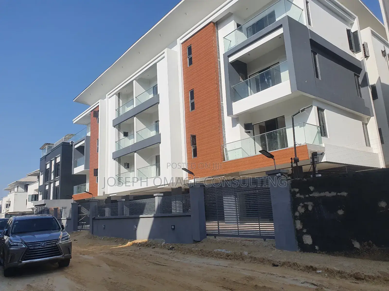3bdrm Block of Flats in The Enclave, Lekki Phase 1 for sale in Lekki Phase 1