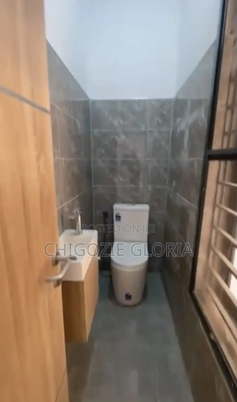 3bdrm Duplex in Alverton Estate, Sangotedo for sale in Sangotedo