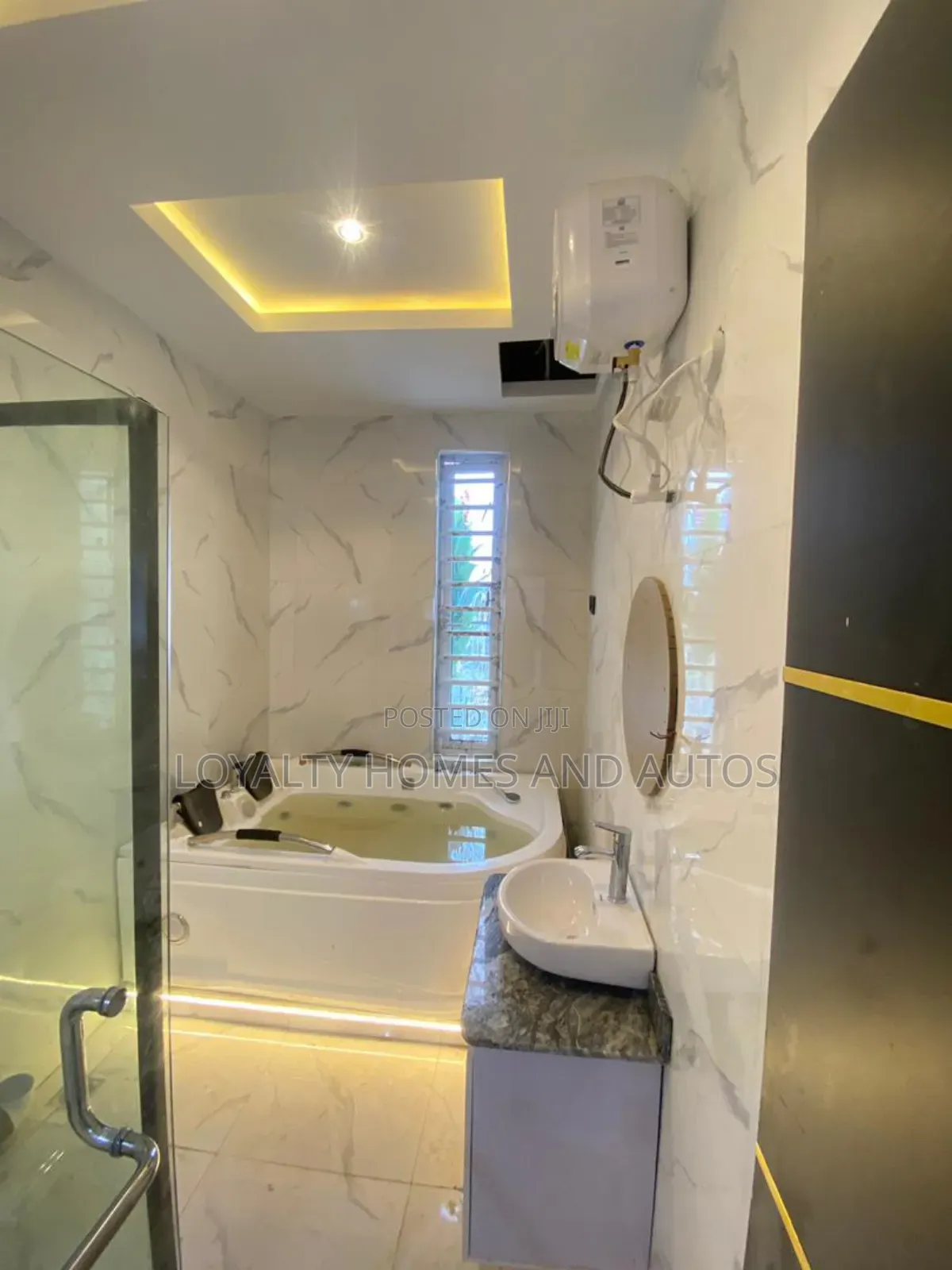 4bdrm Duplex in A Secured Estate In for sale in Oko-Oba