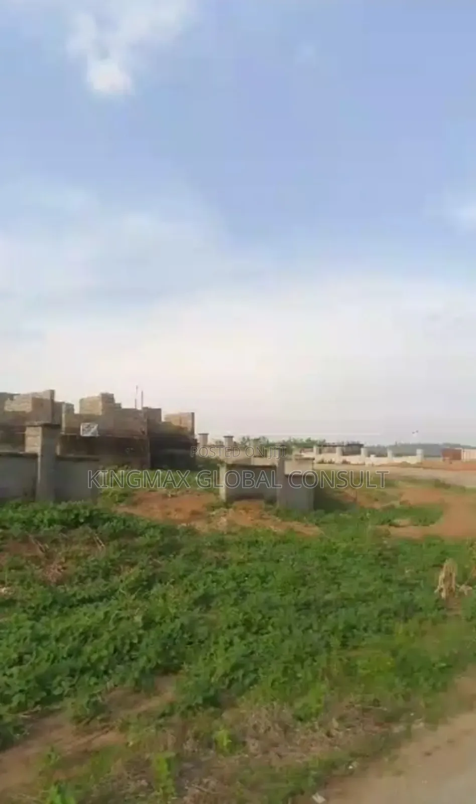 For Sale; 1200sqm Residential Land With DPC at Lifecamp by Dape in Life Camp