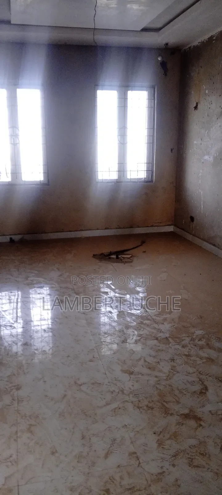 3bdrm Block of Flats in Riverpark, Lugbe District for sale in Lugbe District