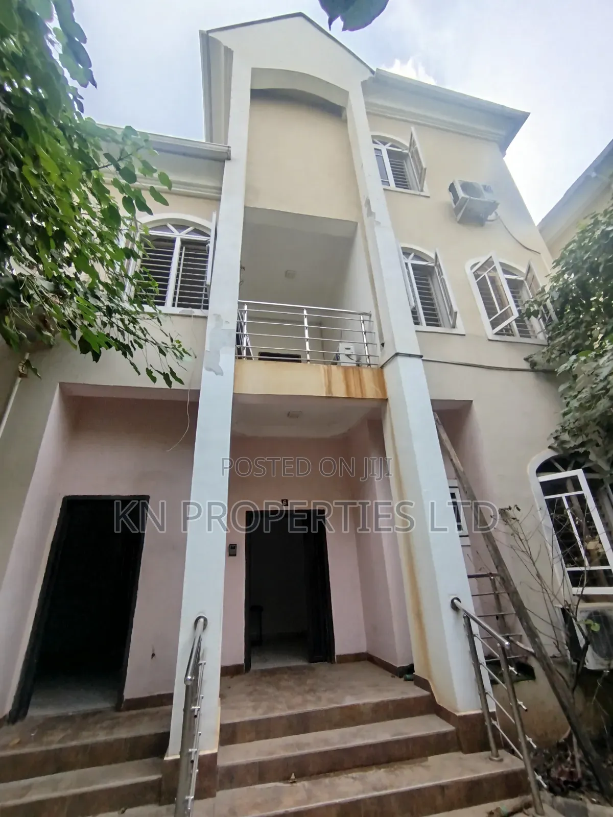 3bdrm Duplex in Mabushi for rent in Mabushi