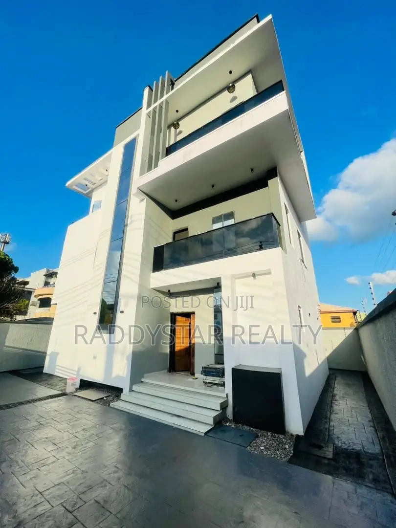 4bdrm Duplex in GRA Phase 1 for sale in GRA Phase 1