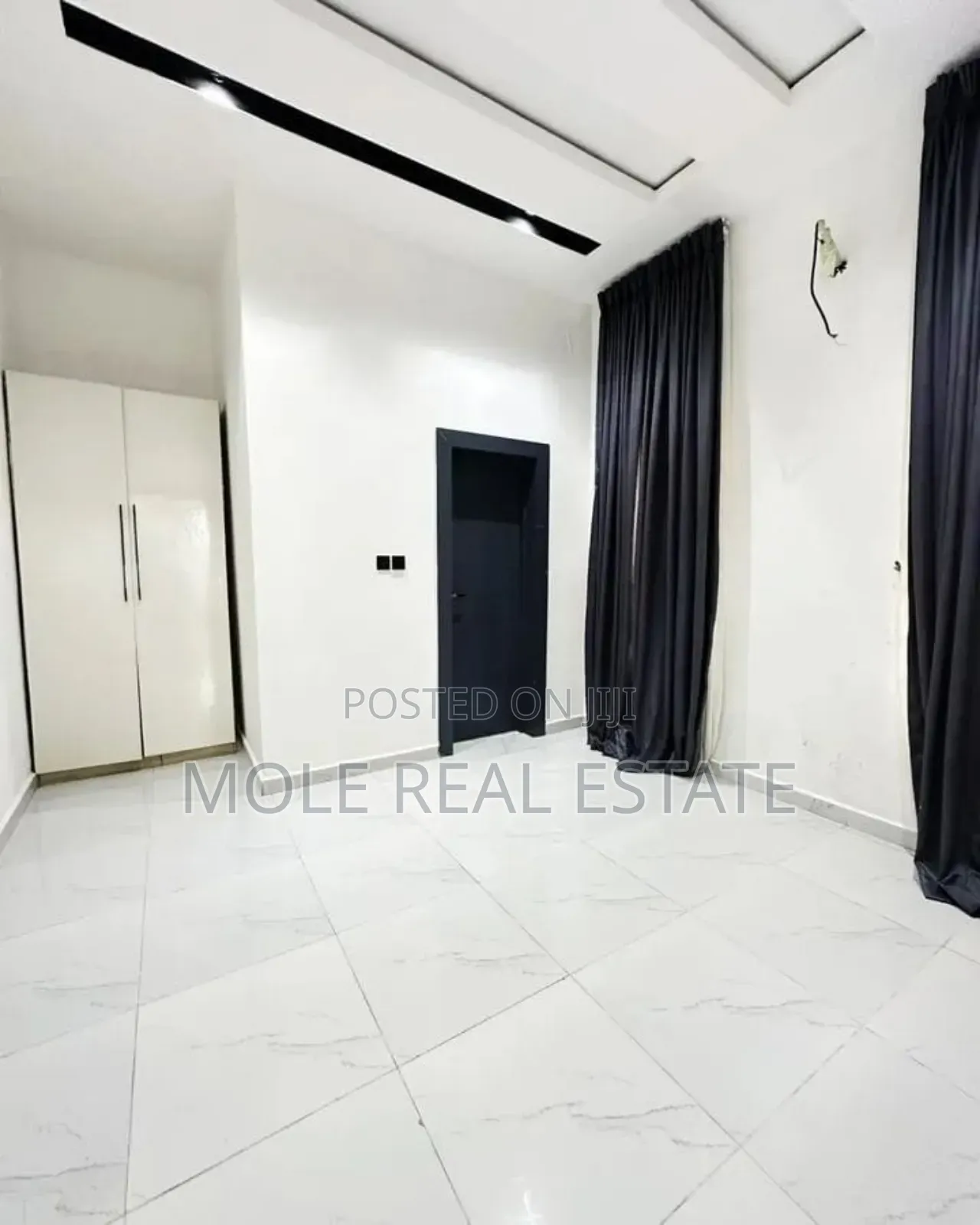 Furnished 4bdrm Duplex in Parkview Estate for sale in Parkview Estate