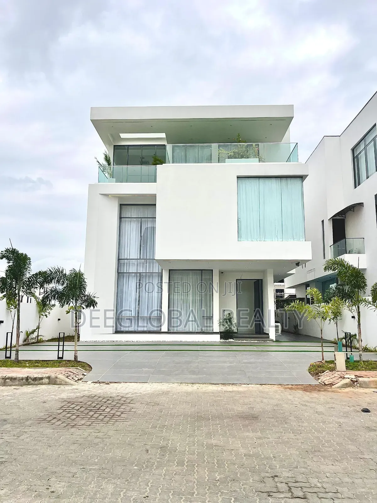5bdrm Duplex in A Secure And Gated, Ikate for sale in Ikate