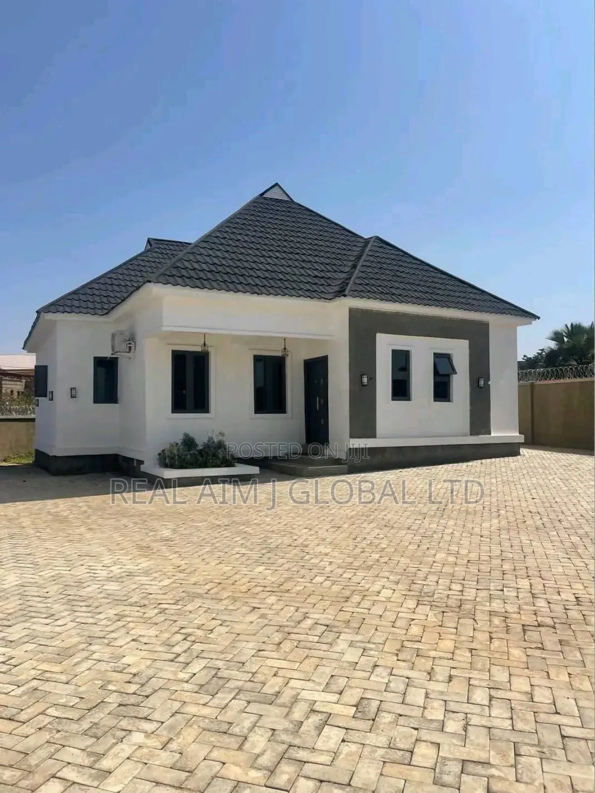 Furnished 3bdrm Bungalow in Jos for sale in Jos