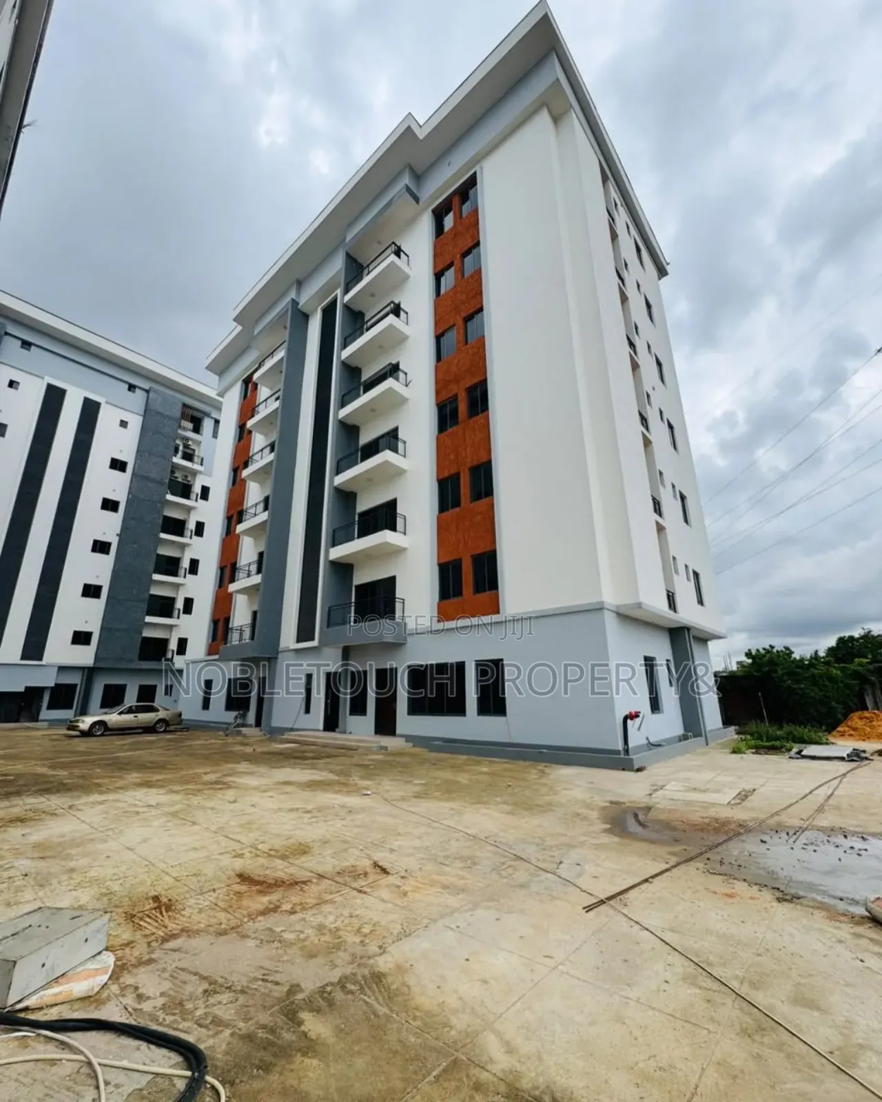 2bdrm Apartment in Ikeja Lagos, Alausa for sale in Alausa
