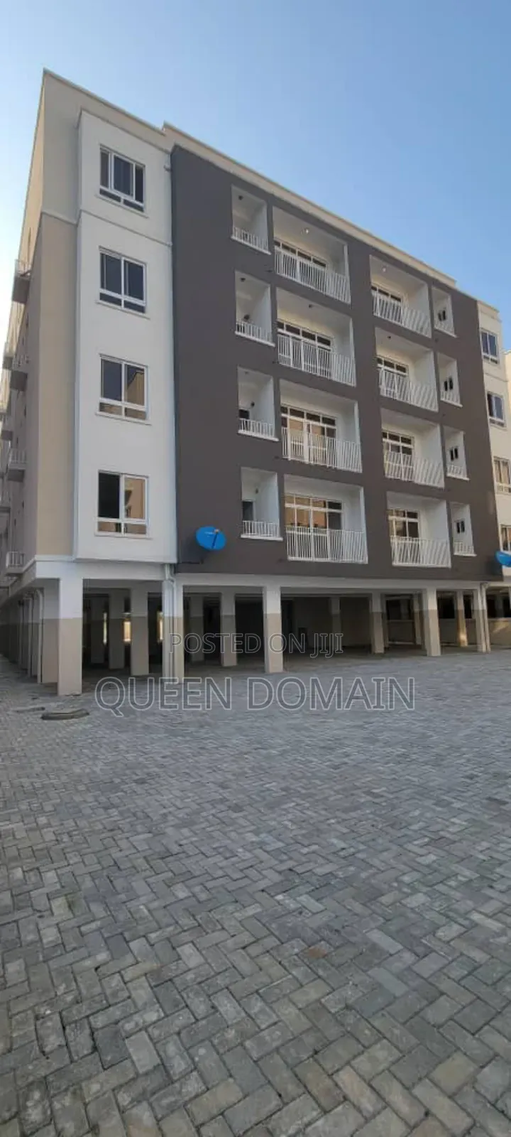 3bdrm Block of Flats in Western Foresore, Osapa london for rent in Osapa london