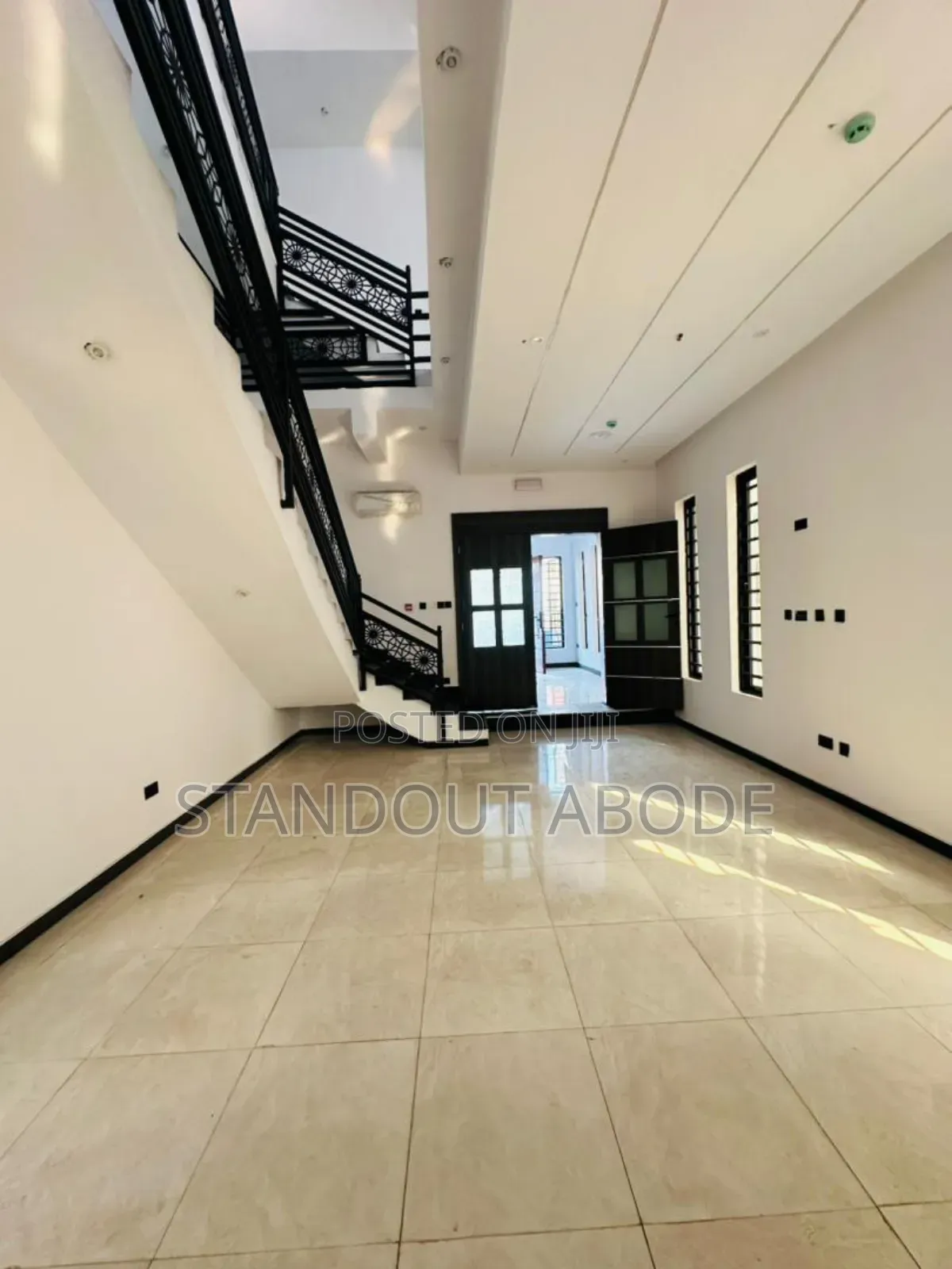 7bdrm Duplex in In A Gated Estate, GRA Phase 2 Shangisha for sale in GRA Phase 2 Shangisha