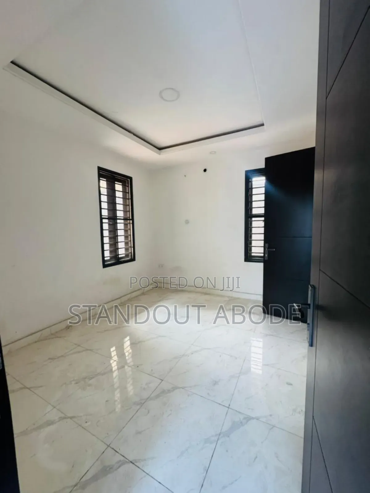 2bdrm Apartment in Maryland Lagos for sale in Maryland