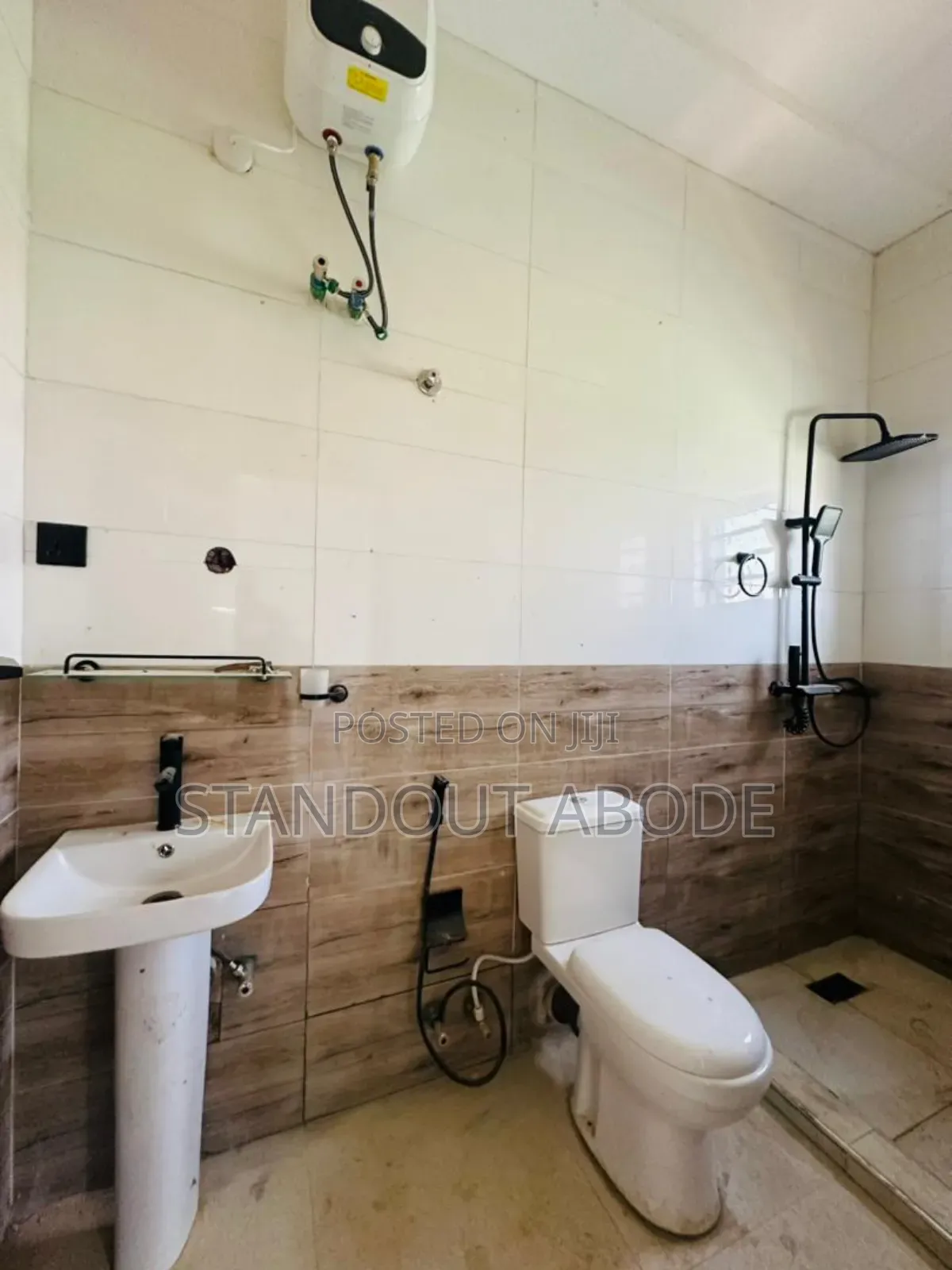 4bdrm Duplex in Inside An Estate, GRA Phase 1 for sale in GRA Phase 1