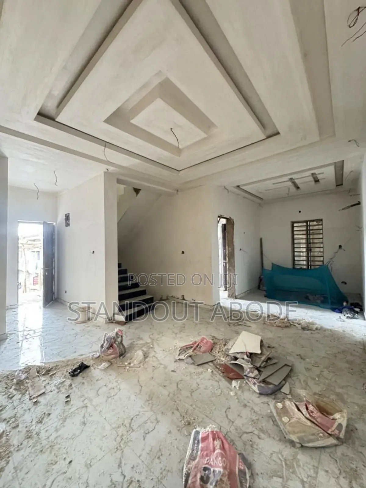 4bdrm Duplex in In A Secure Estate, Ebute Metta for sale in Ebute Metta