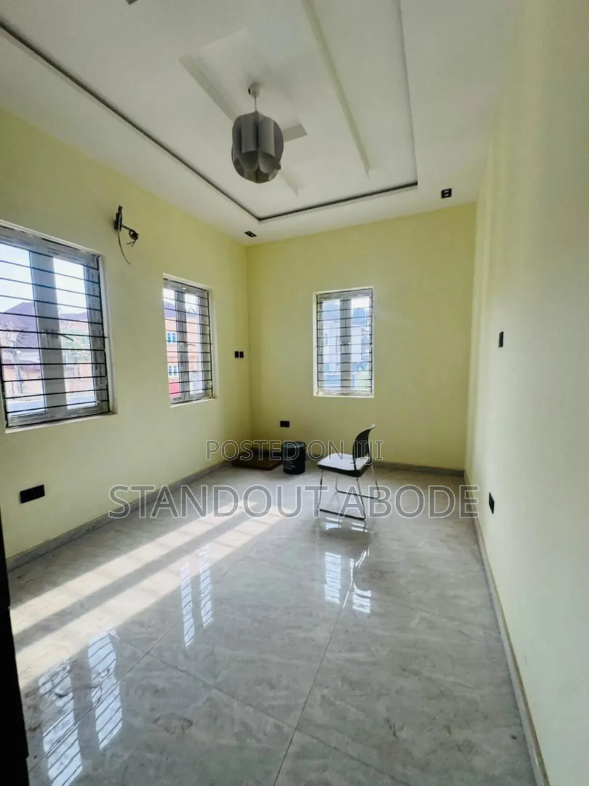 4bdrm Duplex in In An Estate, GRA Phase 1 for sale in GRA Phase 1
