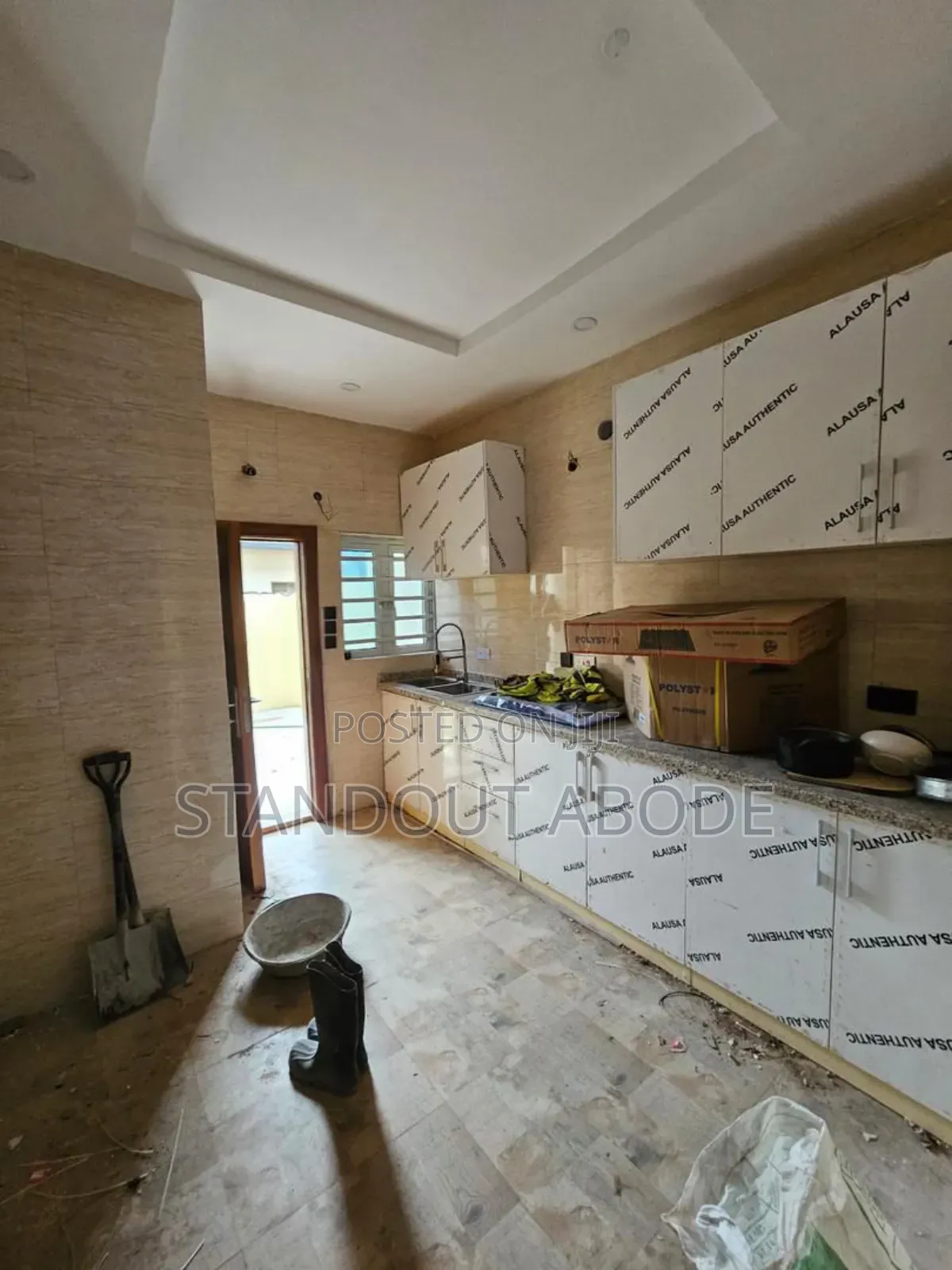 4bdrm Duplex in In An Estate, Dopemu for sale in Dopemu