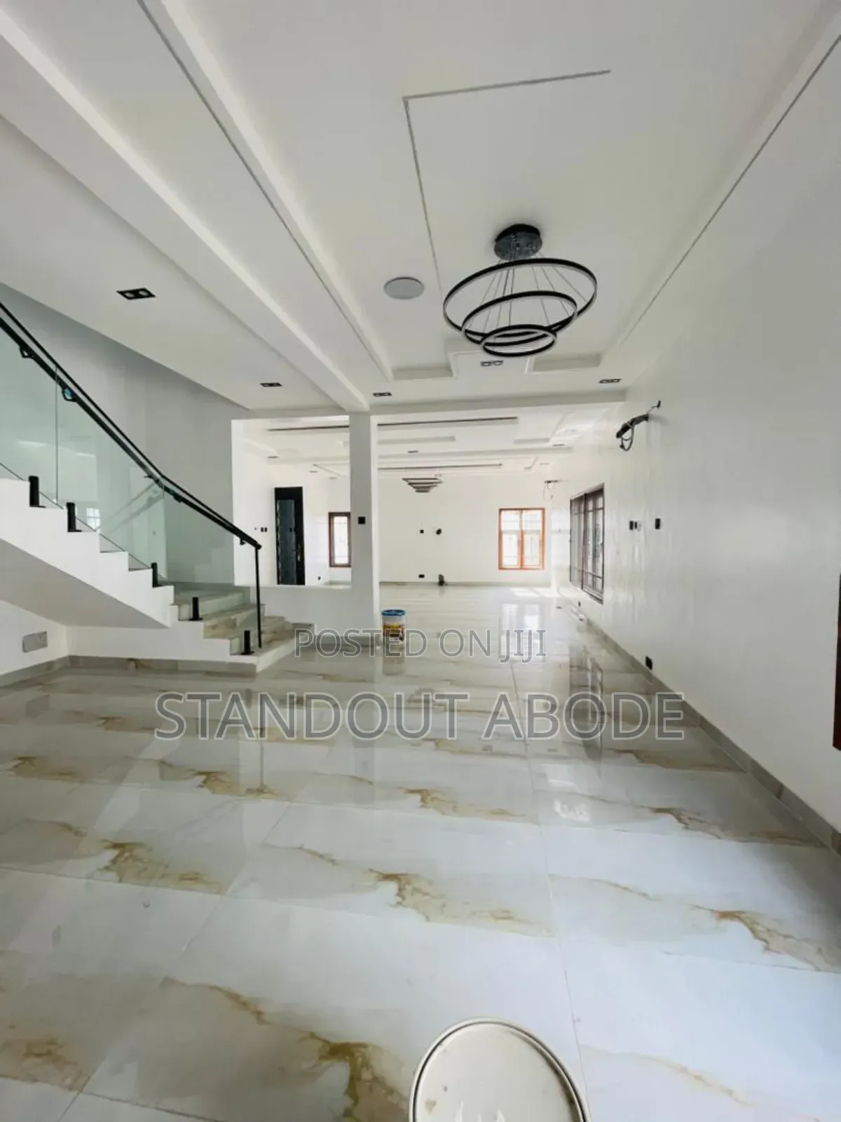 5bdrm Duplex in In An Estate, Ikeja GRA for sale in Ikeja GRA