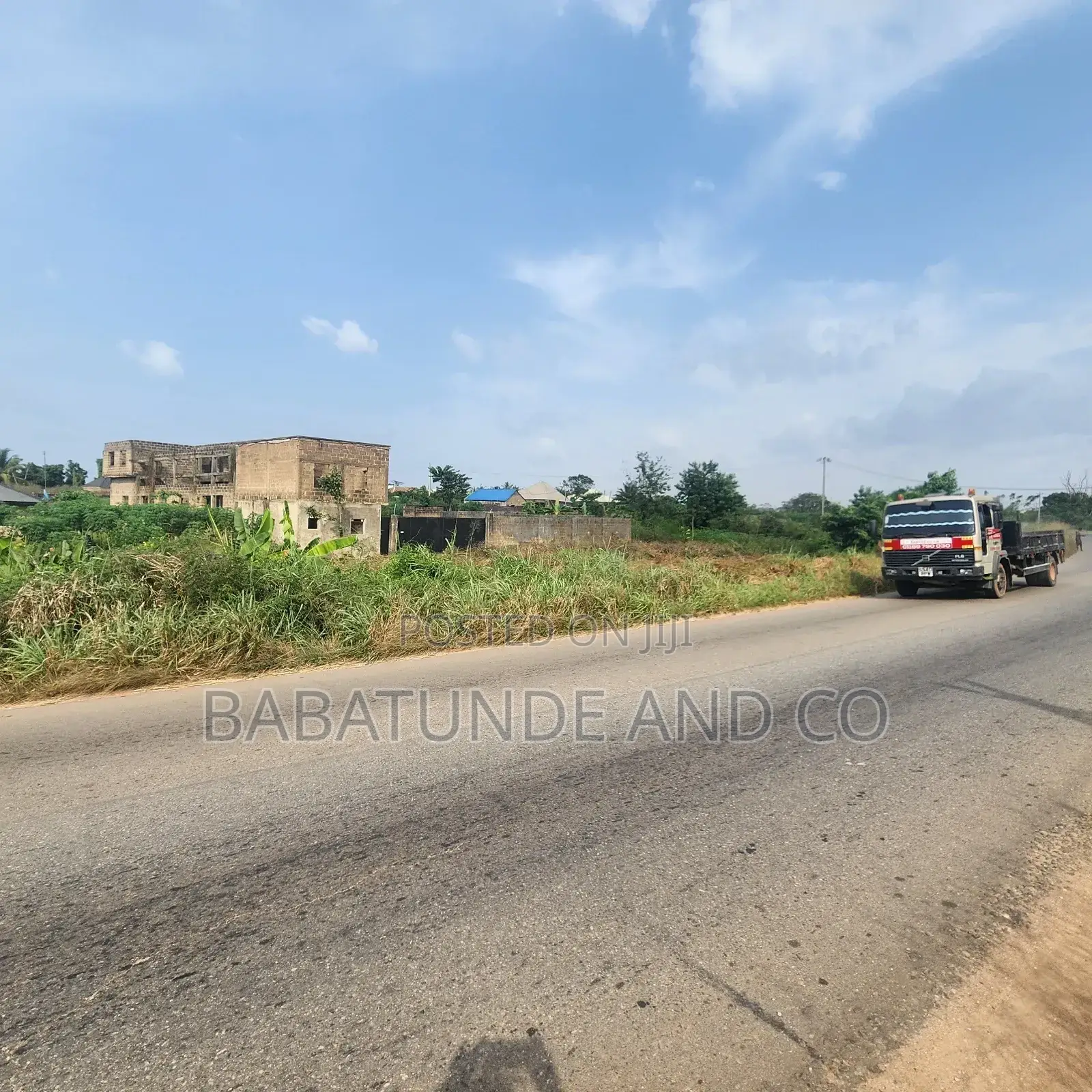 Uncompleted Factory on 1 Acre of Land at Omi Adio, Ibadan in Ibadan