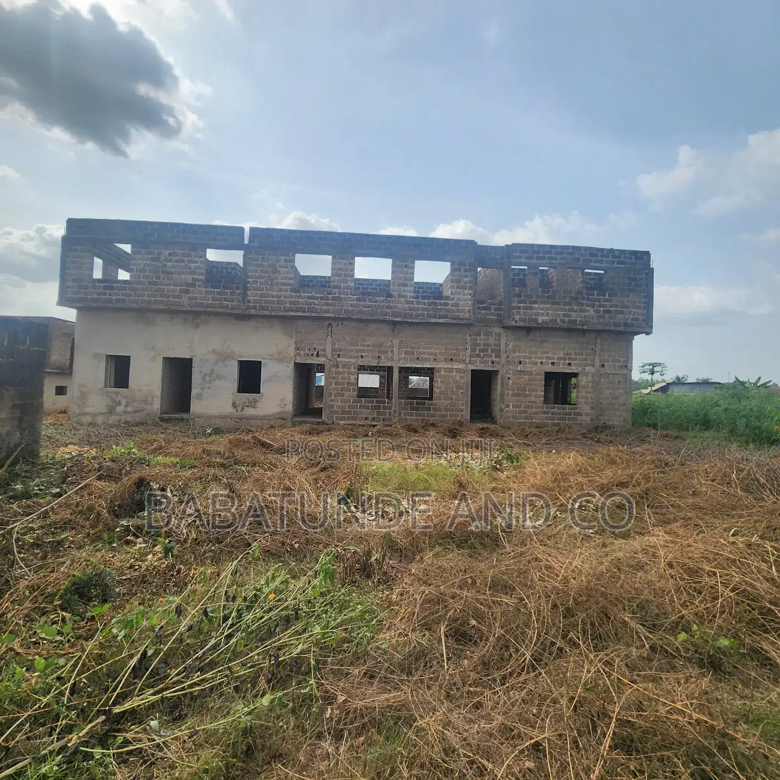 Uncompleted Factory on 1 Acre of Land at Omi Adio, Ibadan in Ibadan