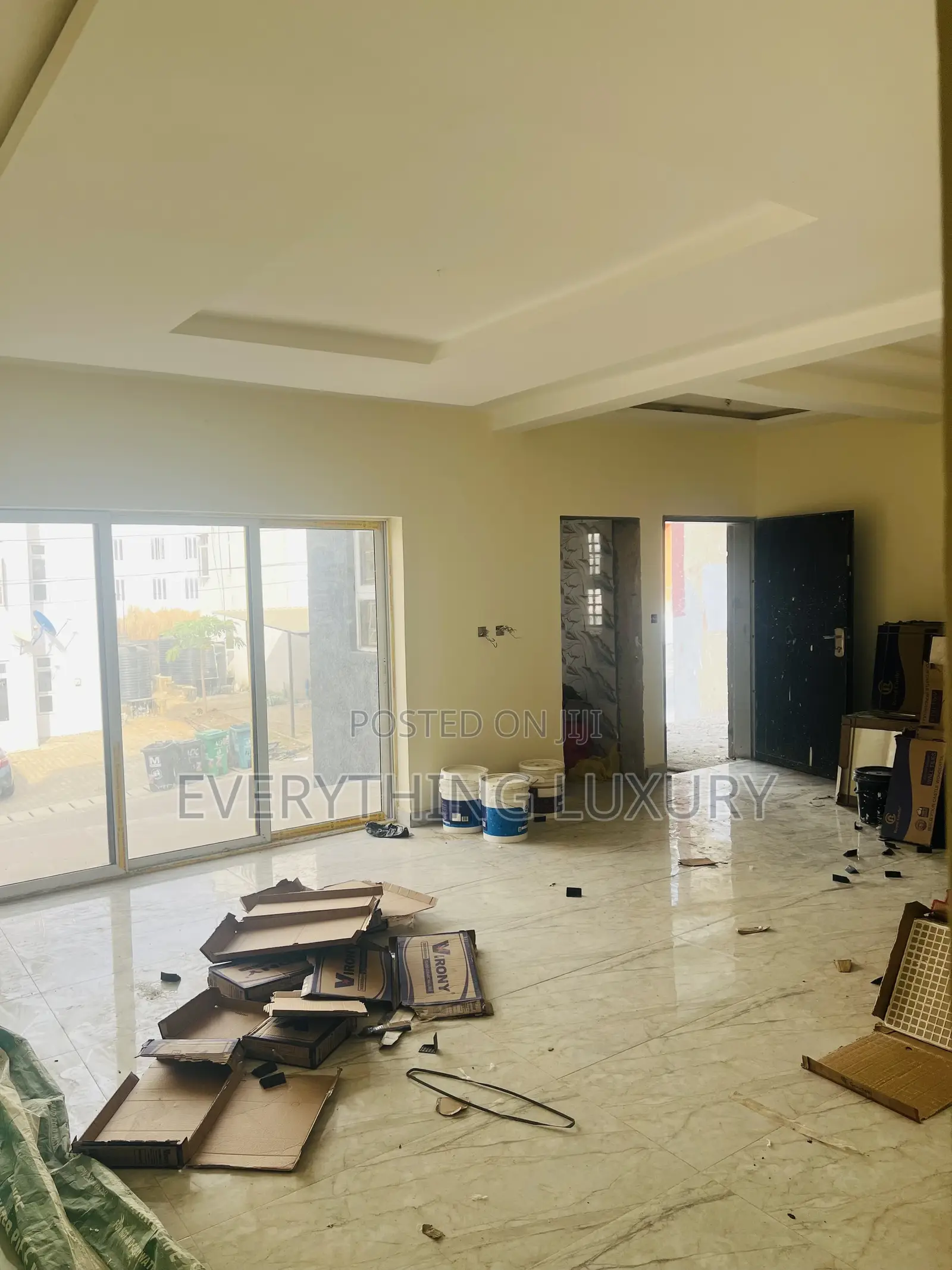 3bdrm Block of Flats in Dantata, Gwarinpa for rent in Gwarinpa