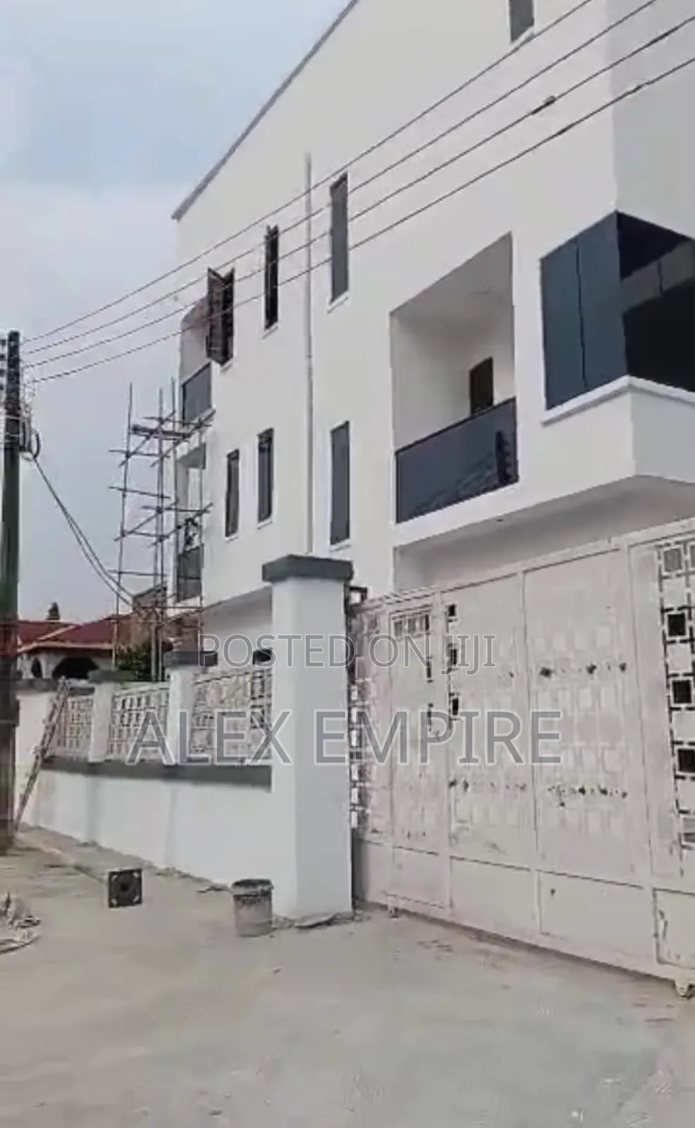 5bdrm Duplex in Amuwo-Odofin for sale in Amuwo-Odofin