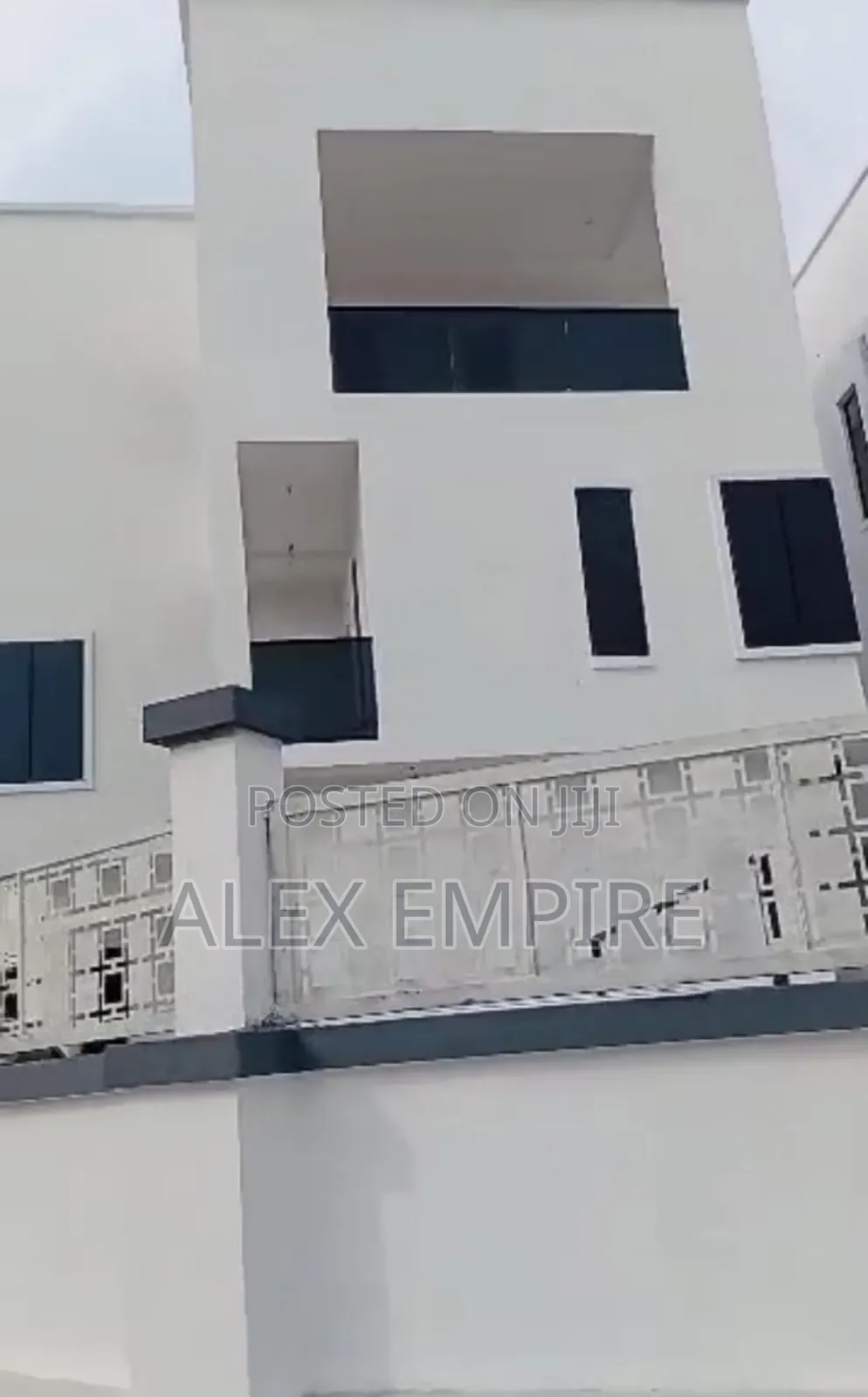 5bdrm Duplex in Amuwo-Odofin for sale in Amuwo-Odofin