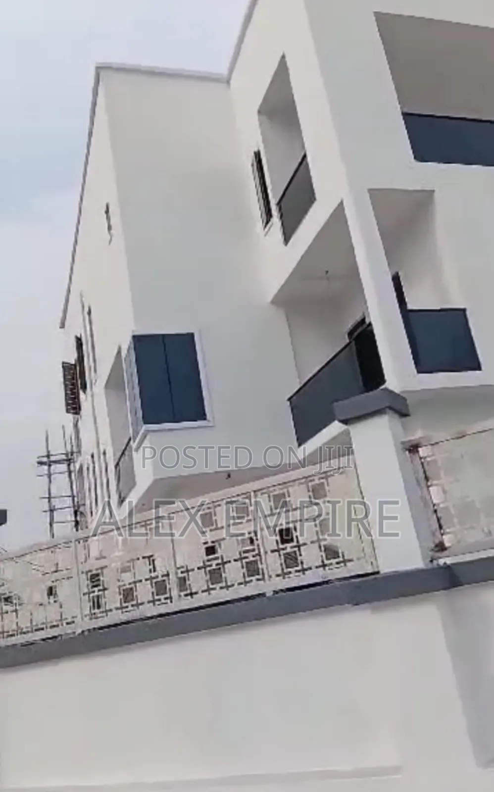 5bdrm Duplex in Amuwo-Odofin for sale in Amuwo-Odofin