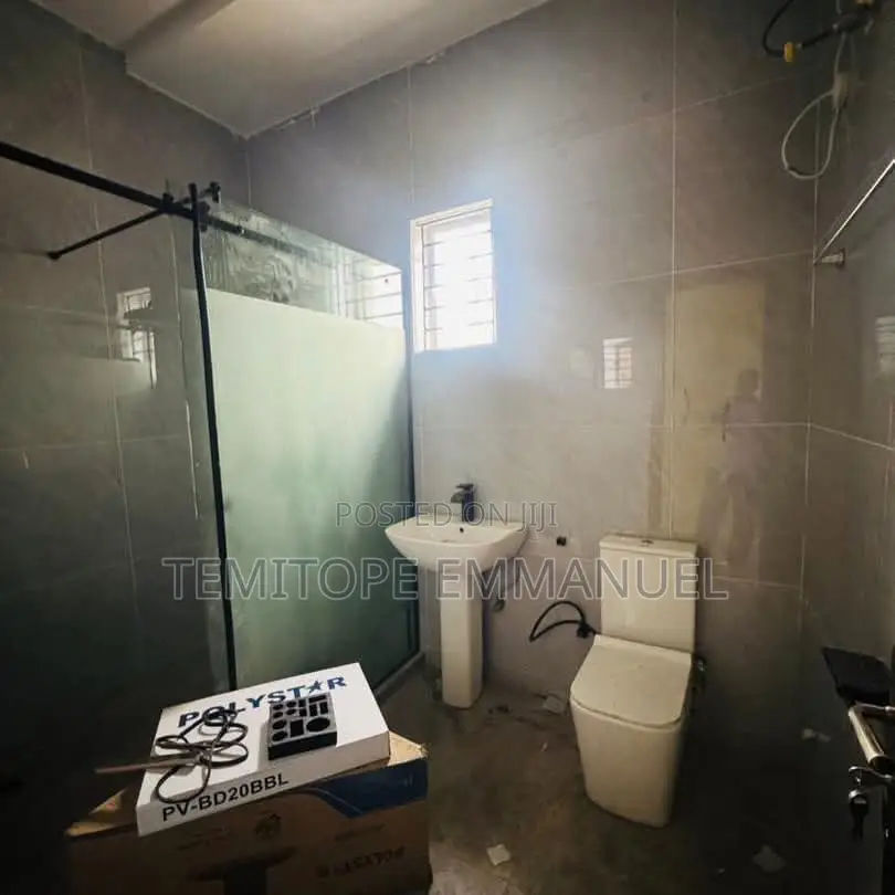 Furnished 4bdrm Duplex in Magodo Phase 1 for sale in GRA Phase 1