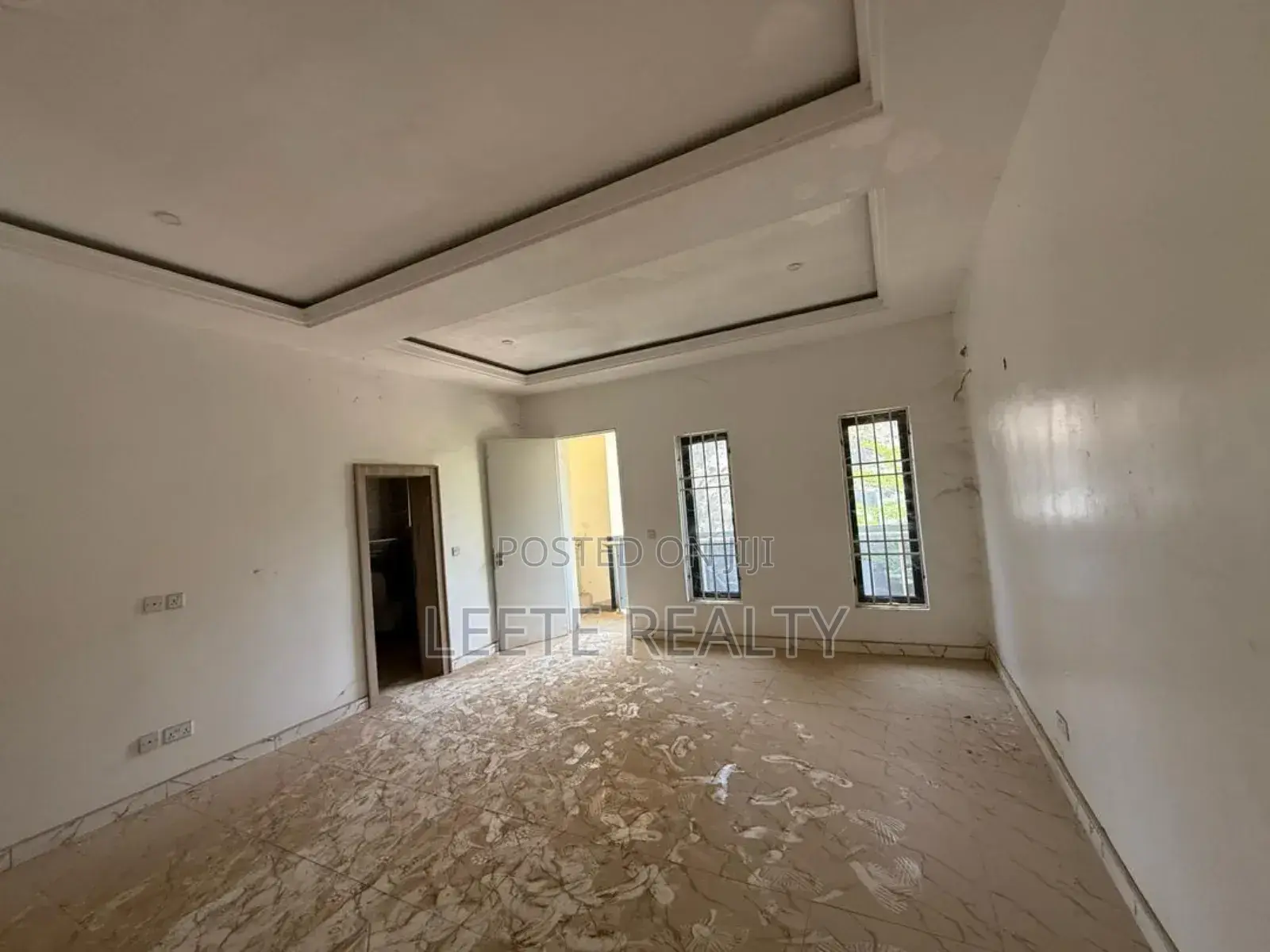 5bdrm Townhouse/Terrace in Wuse 2 for sale in Wuse 2