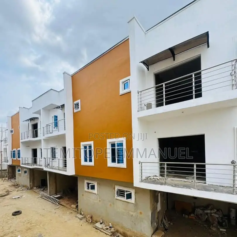 Furnished 4bdrm Duplex in Ogudu Gra for sale in Ogudu GRA