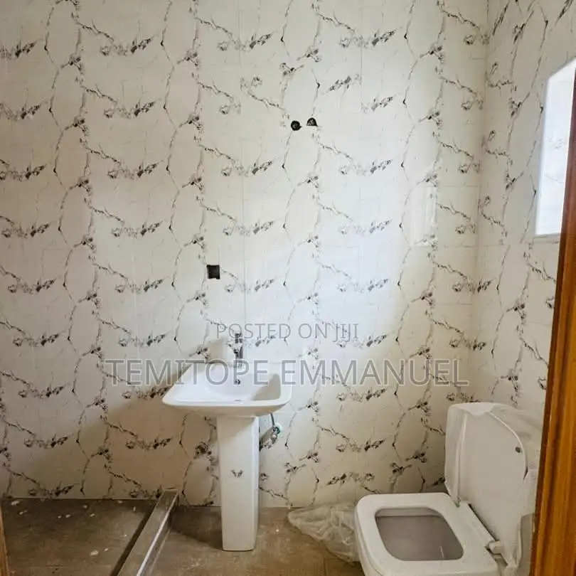 Furnished 4bdrm Duplex in Ogudu Gra for sale in Ogudu GRA