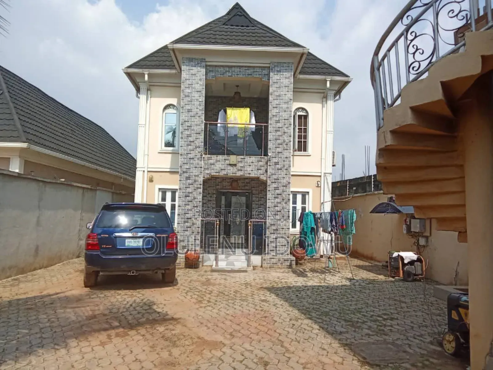 Furnished 4bdrm Duplex in Ijegun for sale in Ijegun
