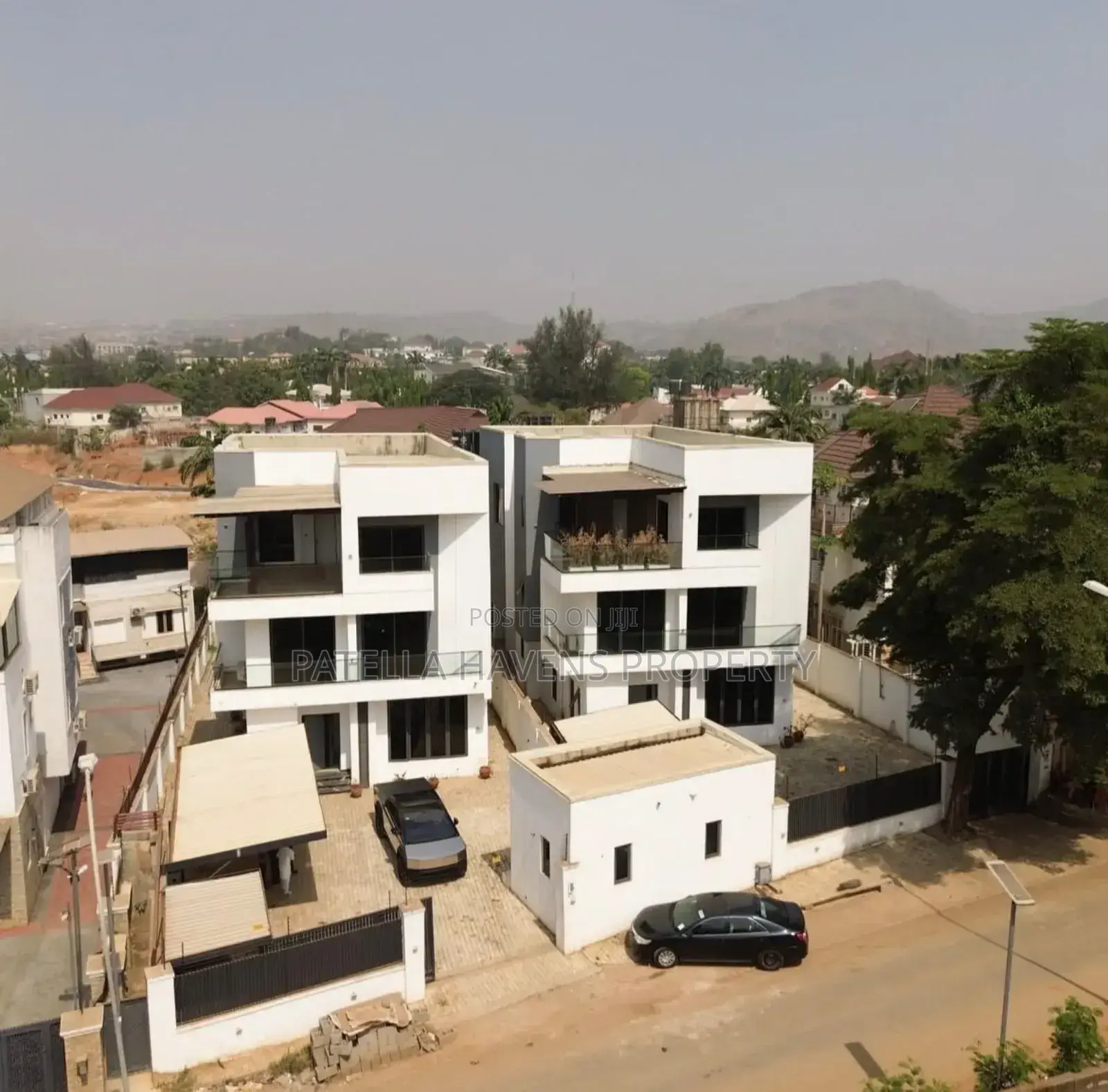 5bdrm Duplex in Maitama for sale in Maitama