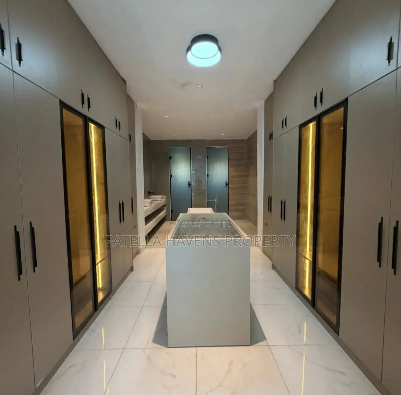 5bdrm Duplex in Maitama for sale in Maitama