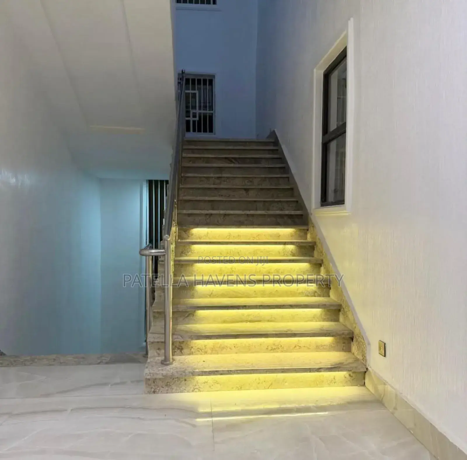 9bdrm Mansion in Maitama for sale in Maitama