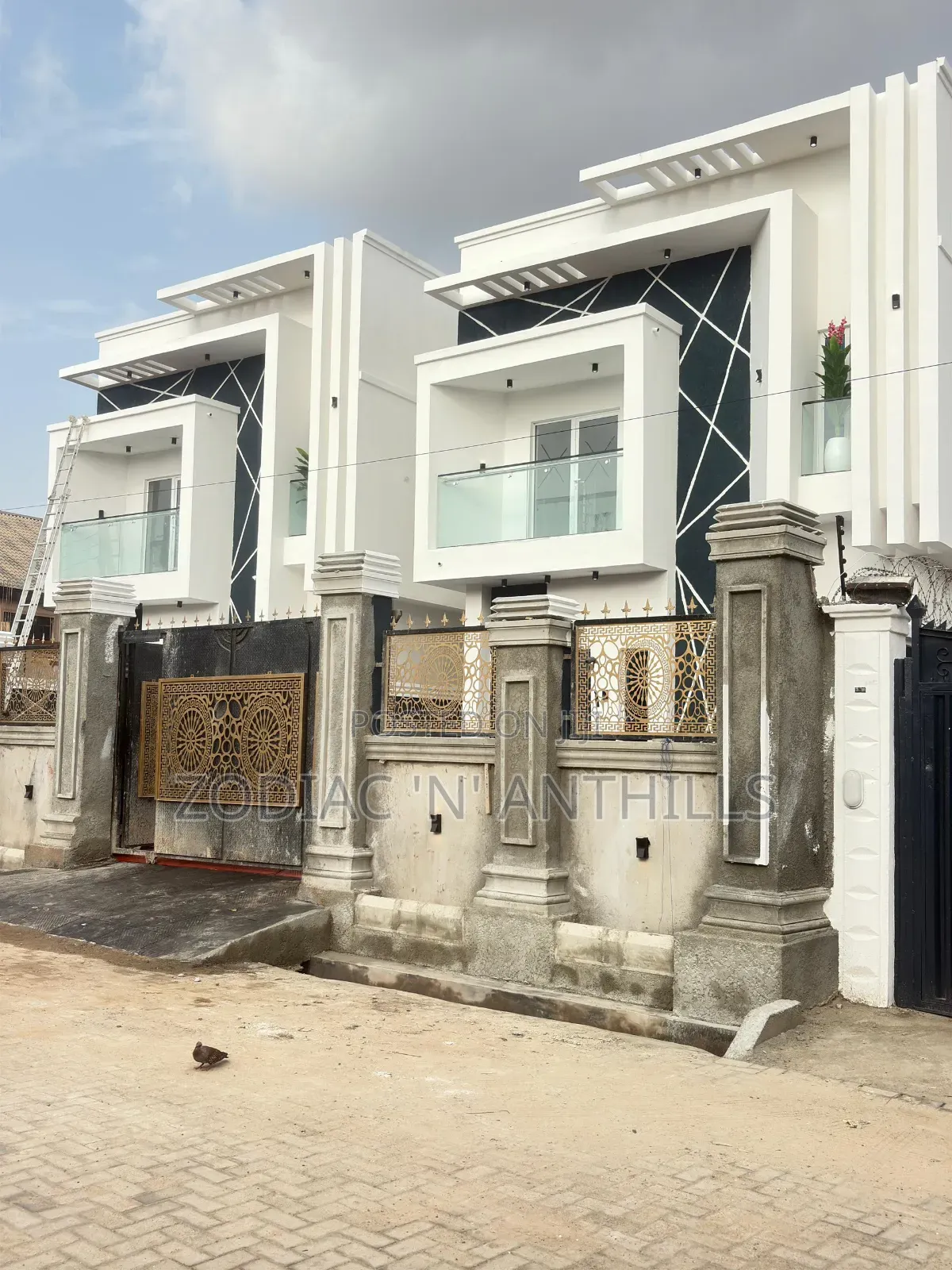 7bdrm Duplex in (Dele Ojo)Amazing for sale in New Oko Oba