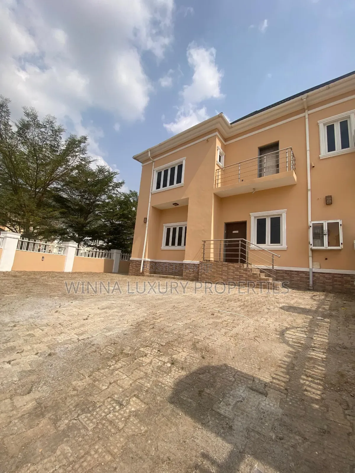 4bdrm Duplex in River Park Estate, Lugbe District for sale in Lugbe District