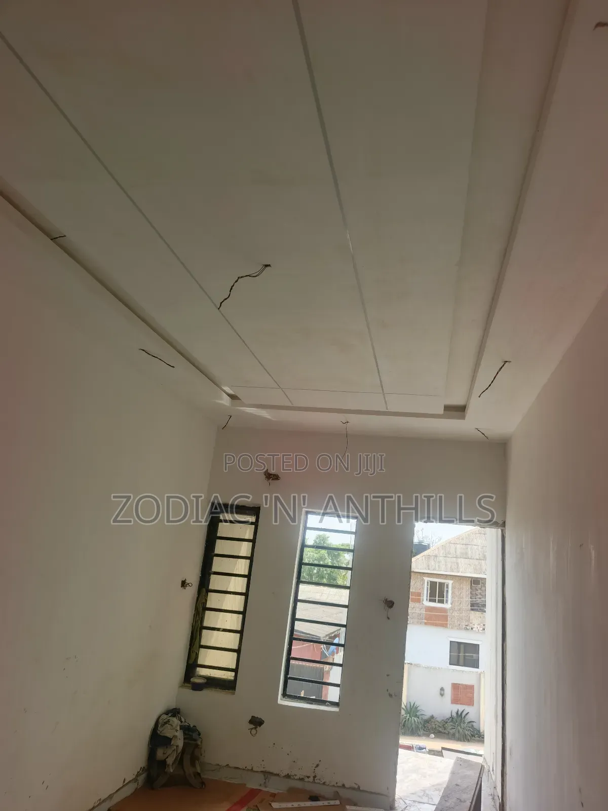 3bdrm Duplex in Abeokuta Road, New Oko Oba for sale in New Oko Oba