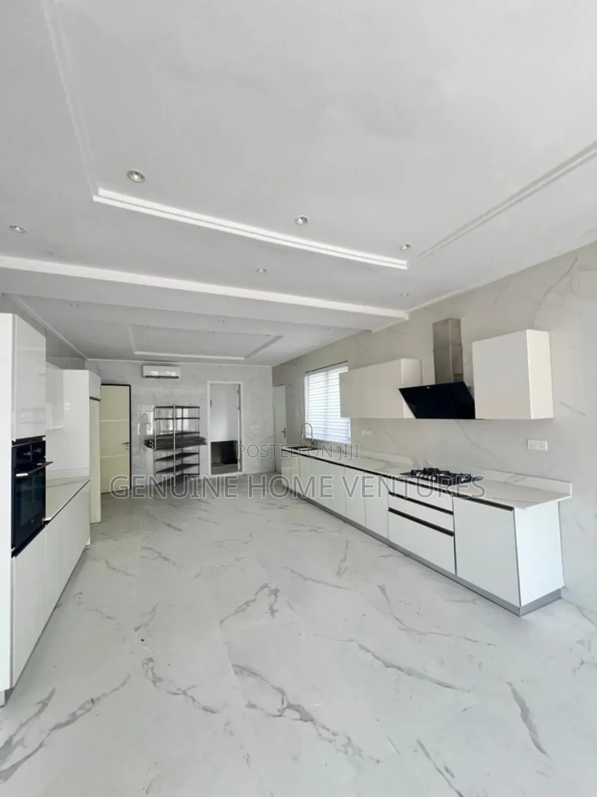 Furnished 5bdrm House in Banana Island for sale in Banana Island