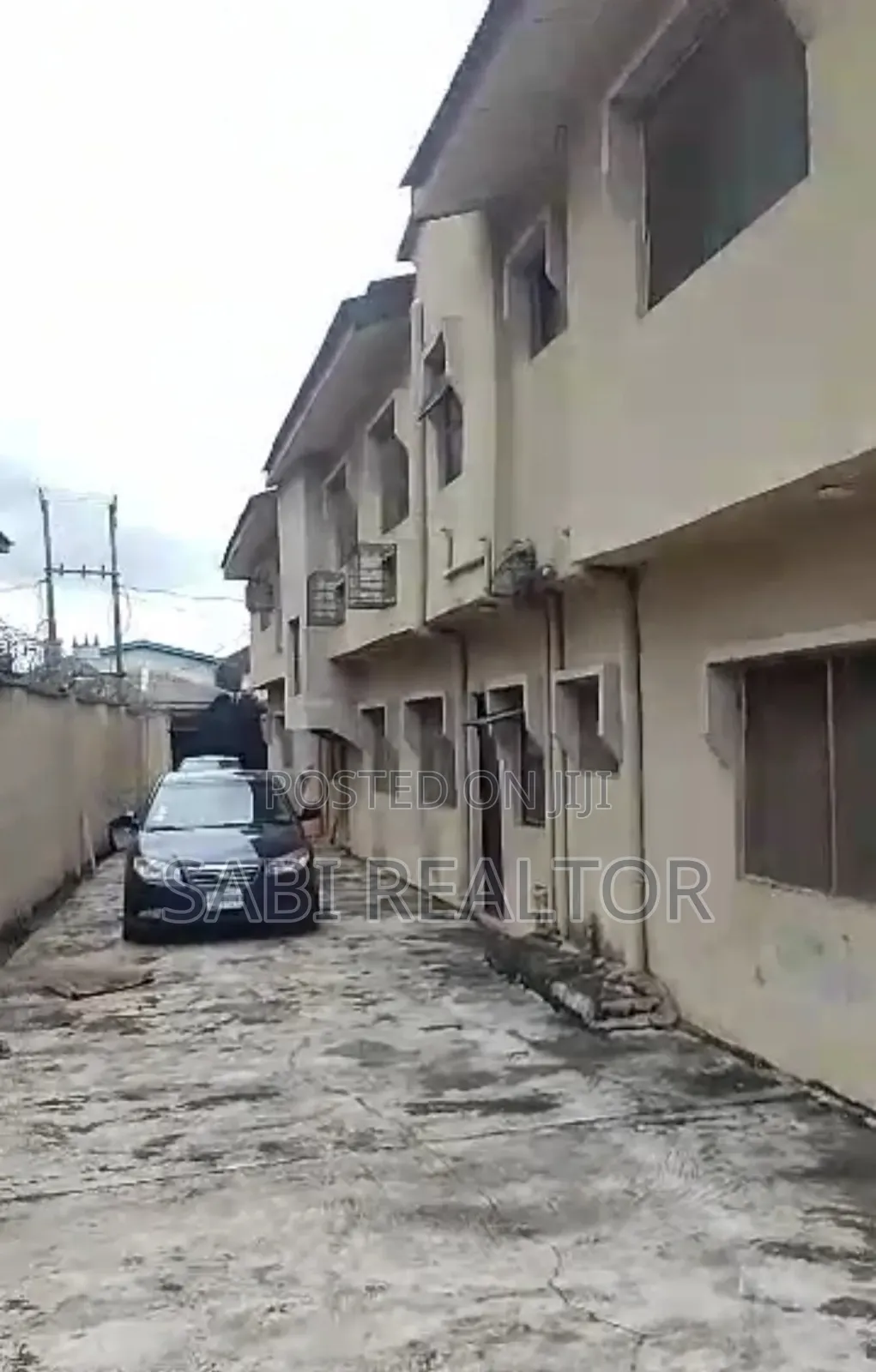 Furnished 3bdrm Block of Flats in New Oko Oba for sale in New Oko Oba