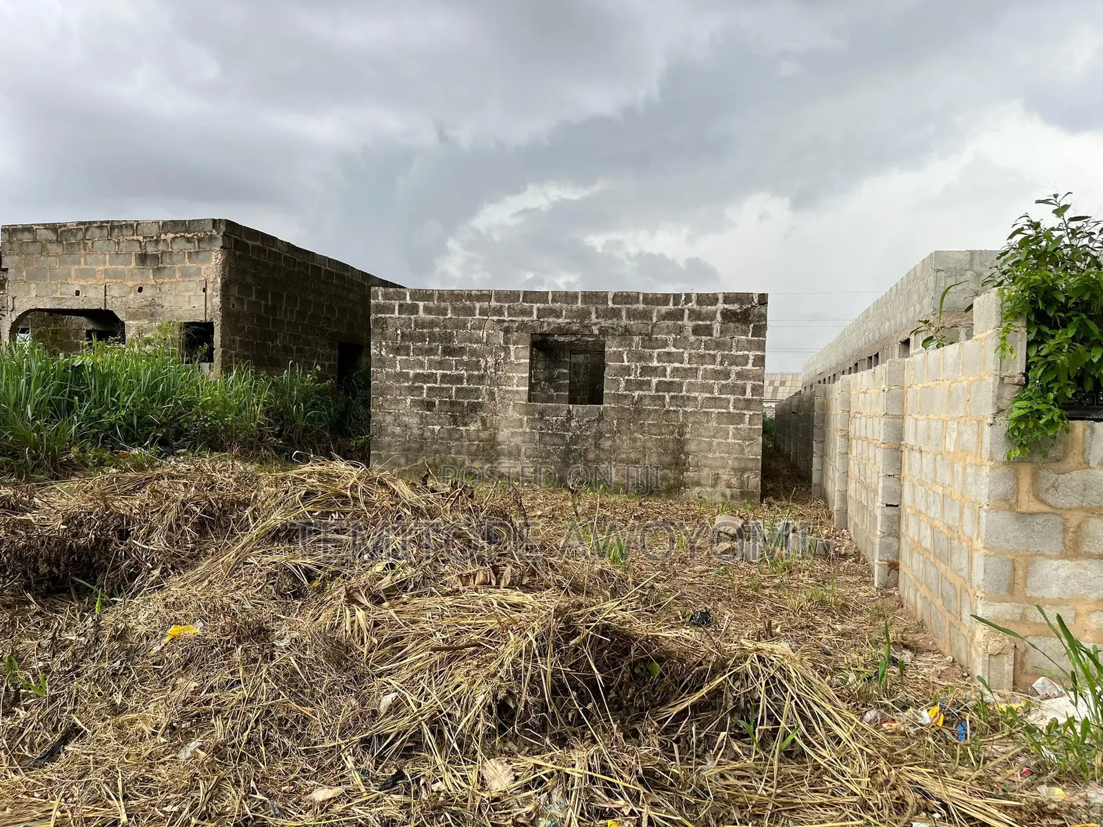 Land With Building for Sale in Ado-Odo/Ota