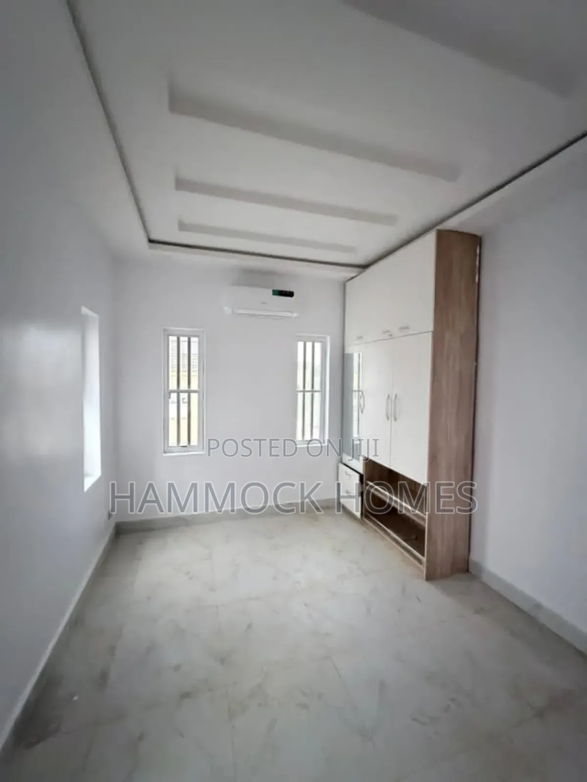 5bdrm Duplex in Jericho Gra for sale in Jericho